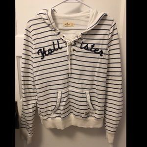 Super cute sailor-stripe hoodie!